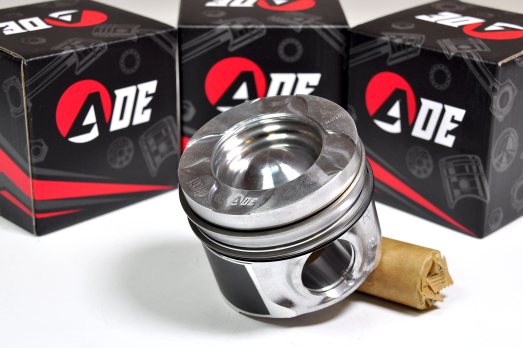 Поршень в сборе с кольцами Toyota 4.5 TDI 1VD FTV STD (R)