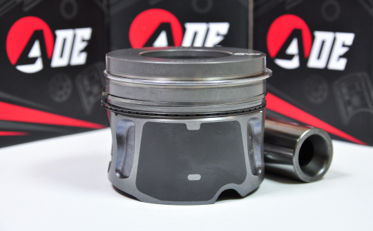 Поршень в сборе с кольцами LR 448DT 4.4D STD