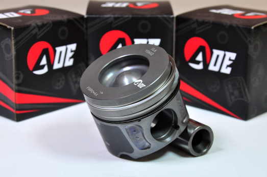 Поршень в сборе с кольцами LR 448DT 4.4D STD