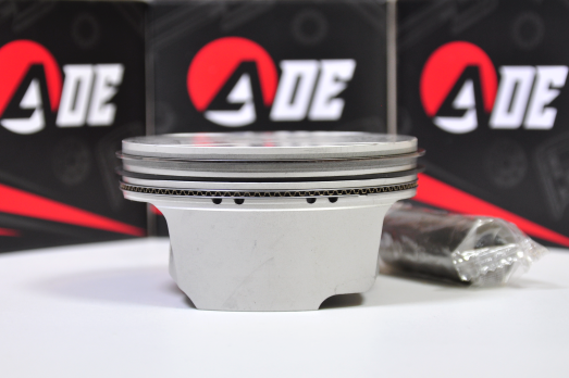 Поршень в сборе с кольцами Mercedes 273 5.5 STD