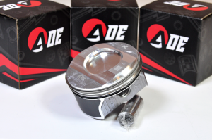 Поршень в сборе с кольцами Mercedes 276 3.5 STD Левый