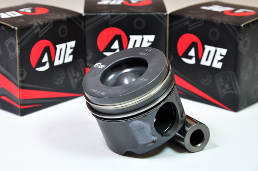 Поршень в сборе с кольцами LR 448DT 4.4D +0.50