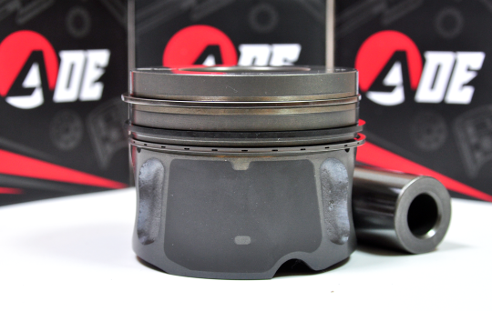 Поршень в сборе с кольцами LR 3.0 306DT +0.50