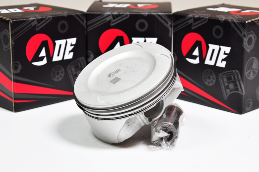 Поршень в сборе с кольцами Mercedes 157 5.5 STD